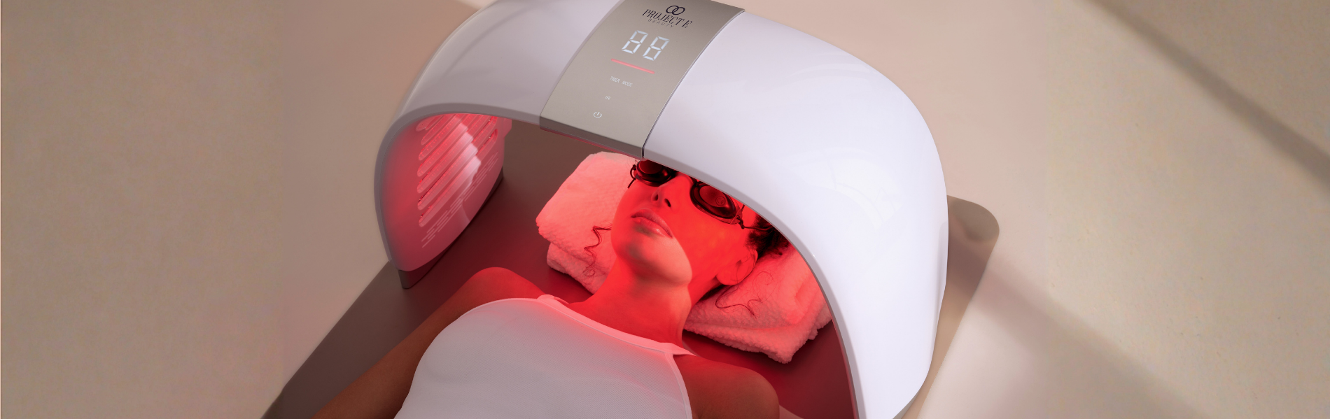 Red Light Reality: The Safety of Red Light Therapy for Your Eyes